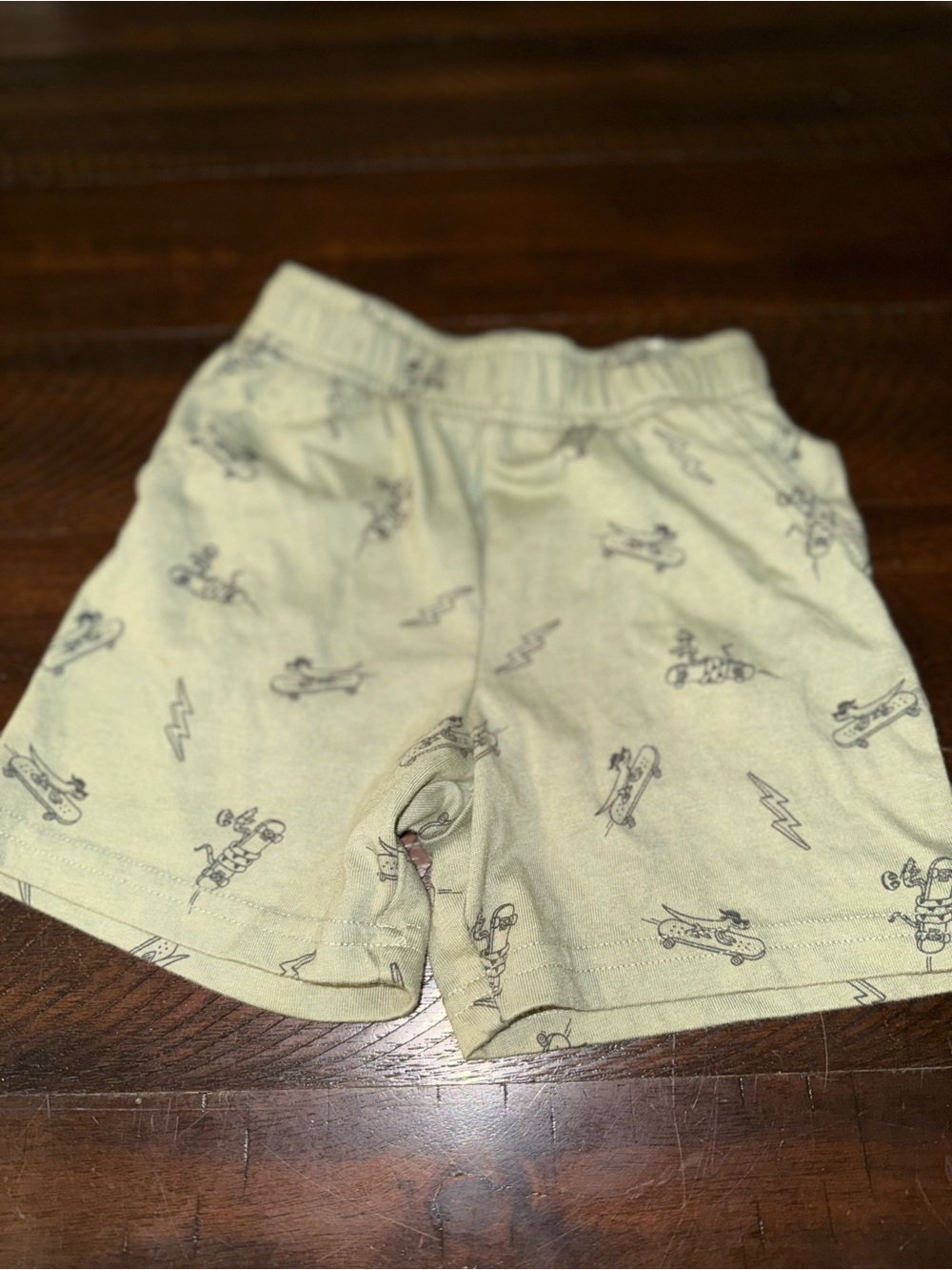 Kids Cotton Skateboard Print Shorts - Light Green